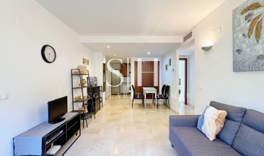 Перепродажа - Квартира / квартира - Torrevieja - Punta prima