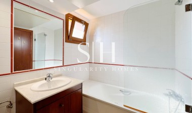 Перепродажа - Квартира / квартира - Torrevieja - Punta prima