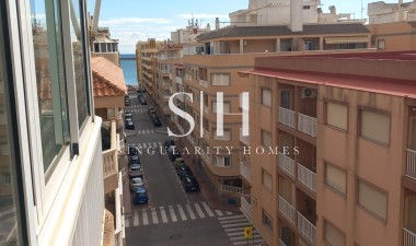 Återförsäljning - Lägenhet / lägenhet - Torrevieja - El Acequión - Los Náufragos