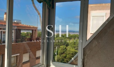 Återförsäljning - Lägenhet / lägenhet - Torrevieja - El Acequión - Los Náufragos