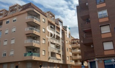 Återförsäljning - Lägenhet / lägenhet - Torrevieja - El Acequión - Los Náufragos