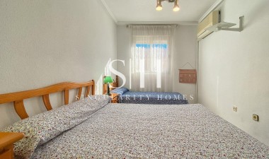 Återförsäljning - Lägenhet / lägenhet - Torrevieja - El Acequión - Los Náufragos