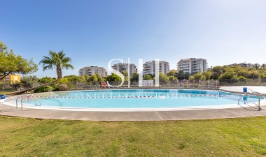 Wiederverkauf - Wohnung - Orihuela Costa - Villamartín