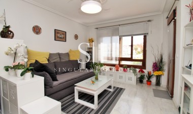 Resale - Apartment / flat - Villamartin - PAU 8