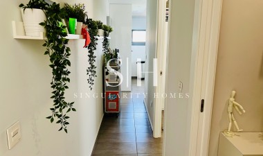 Перепродажа - Villa - Algorfa - La Finca Golf