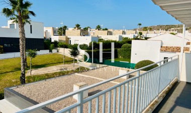 Перепродажа - Villa - Algorfa - La Finca Golf