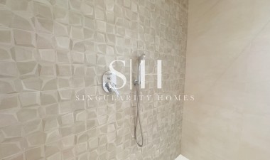 Перепродажа - Villa - Torrevieja - La Siesta - El Salado -  Torreta