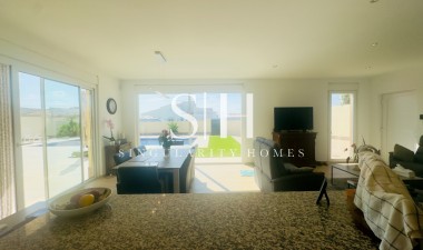 Перепродажа - Villa - Torrevieja - La Siesta - El Salado -  Torreta