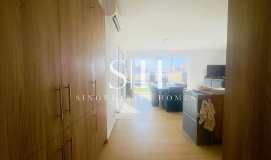Перепродажа - Villa - Torrevieja - La Siesta - El Salado -  Torreta