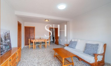 Resale - Apartment / flat - Torrevieja - Playa de los Naufragos