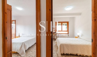 Resale - Apartment / flat - Torrevieja - Playa de los Naufragos