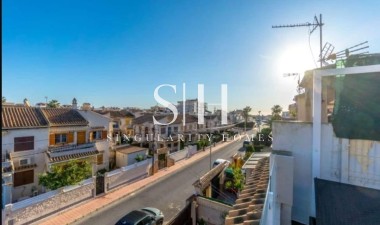 Wiederverkauf - Villa - Torrevieja - aguas nuevas