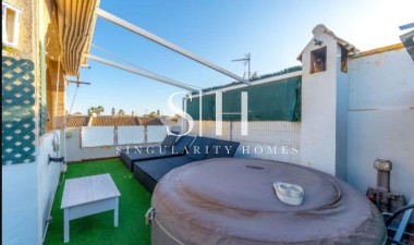 Wiederverkauf - Villa - Torrevieja - aguas nuevas