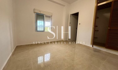 Herverkoop - Villa - La Solana