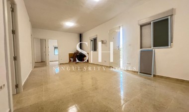 Herverkoop - Villa - La Solana