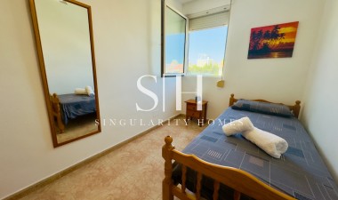 Odsprzedaż - Mieszkanie w bloku - La Zenia