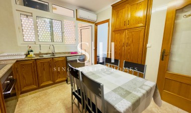 Odsprzedaż - Mieszkanie w bloku - La Zenia