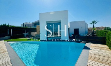 Resale - Villa - Benijofar