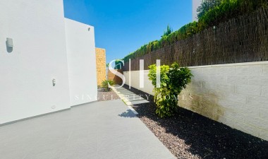 Resale - Villa - Benijofar