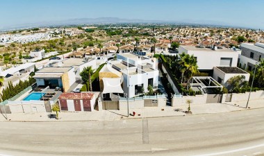 Resale - Villa - Benijofar