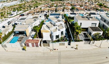 Resale - Villa - Benijofar