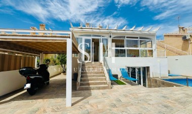 Resale - Villa - Orihuela Costa - Playa Flamenca