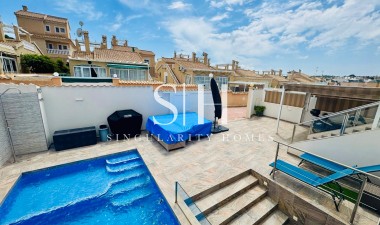 Resale - Villa - Orihuela Costa - Playa Flamenca