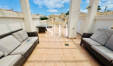 Resale - Villa - Orihuela Costa - Playa Flamenca