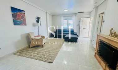 Resale - Villa - Orihuela Costa - Playa Flamenca