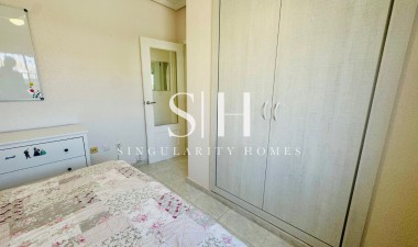 Resale - Villa - Orihuela Costa - Playa Flamenca