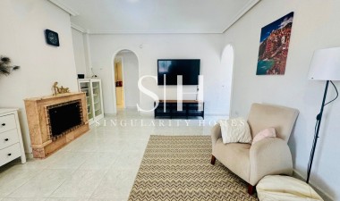 Resale - Villa - Orihuela Costa - Playa Flamenca