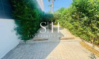 Перепродажа - Villa - Algorfa - La Finca Golf