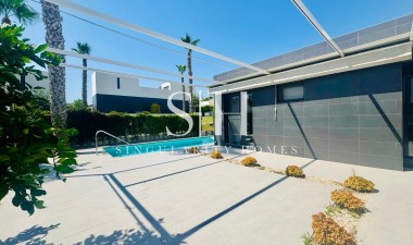 Перепродажа - Villa - Algorfa - La Finca Golf