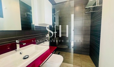 Перепродажа - Villa - Algorfa - La Finca Golf