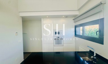 Перепродажа - Villa - Algorfa - La Finca Golf