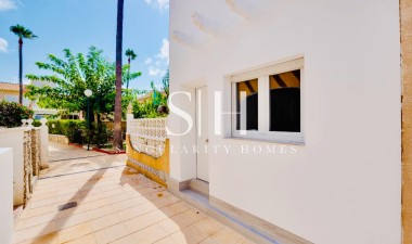 Herverkoop - Bungalow - Orihuela Costa - Los Almendros - La Florida