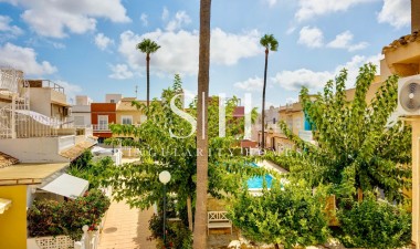 Herverkoop - Bungalow - Orihuela Costa - Los Almendros - La Florida