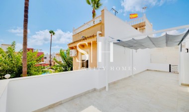 Herverkoop - Bungalow - Orihuela Costa - Los Almendros - La Florida