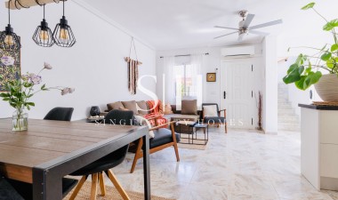 Resale - House - Orihuela Costa - Las Filipinas