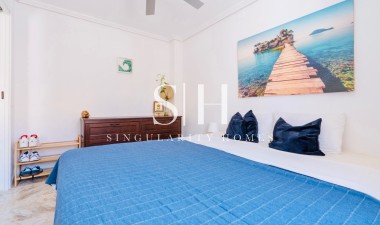 Resale - House - Orihuela Costa - Las Filipinas