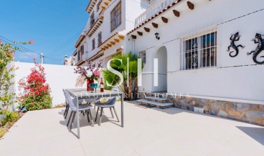 Resale - House - Orihuela Costa - Las Filipinas