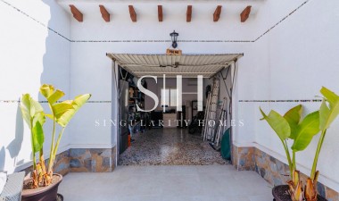 Resale - House - Orihuela Costa - Las Filipinas