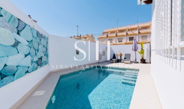 Resale - House - Orihuela Costa - Las Filipinas