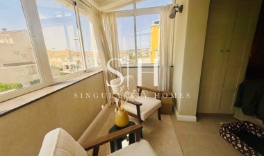 Reventa - Casa - Orihuela Costa - La Florida