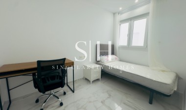 Herverkoop - Appartement / flat - Torrevieja - Torrevieja*