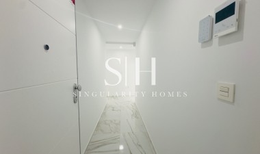 Herverkoop - Appartement / flat - Torrevieja - Torrevieja*