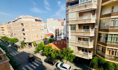 Herverkoop - Appartement / flat - Torrevieja - Torrevieja*