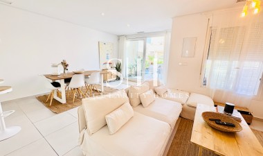 Resale - Villa - Torrevieja - Sector 25