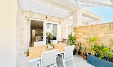 Resale - Villa - Torrevieja - Sector 25