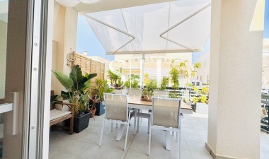 Resale - Villa - Torrevieja - Sector 25